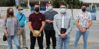 IU Mijas exige a Juventud que aumente la partida de las becas del transporte universitario