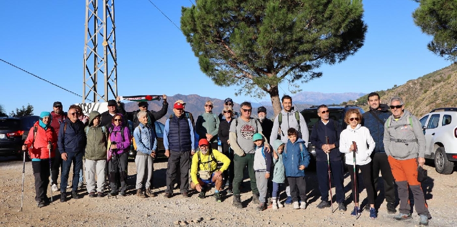 La Asociación Sociocultural La Desbandá recorre la ruta de Las Trincheras