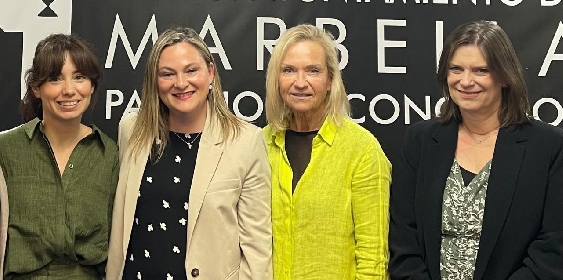 The Foreigners Department participates in an informative event in Marbella