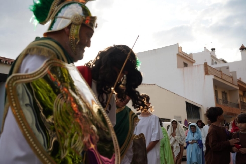 Las Lagunas recrea con pasión los pasos de Jesús hasta el Calvario 