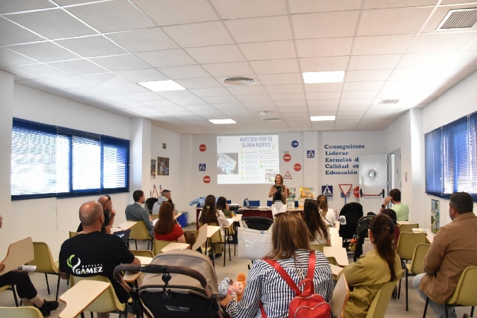 La  Escuela Infantil Gloria Fuertes invita a los padres a conocer el centro 