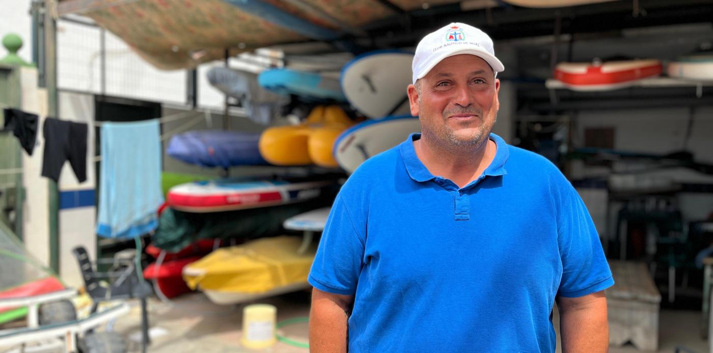 Ulises Domínguez, pte. del Club Náutico Mijas en las instalaciones que tienen en La Cala de Mijas.   Jacobo Perea.
