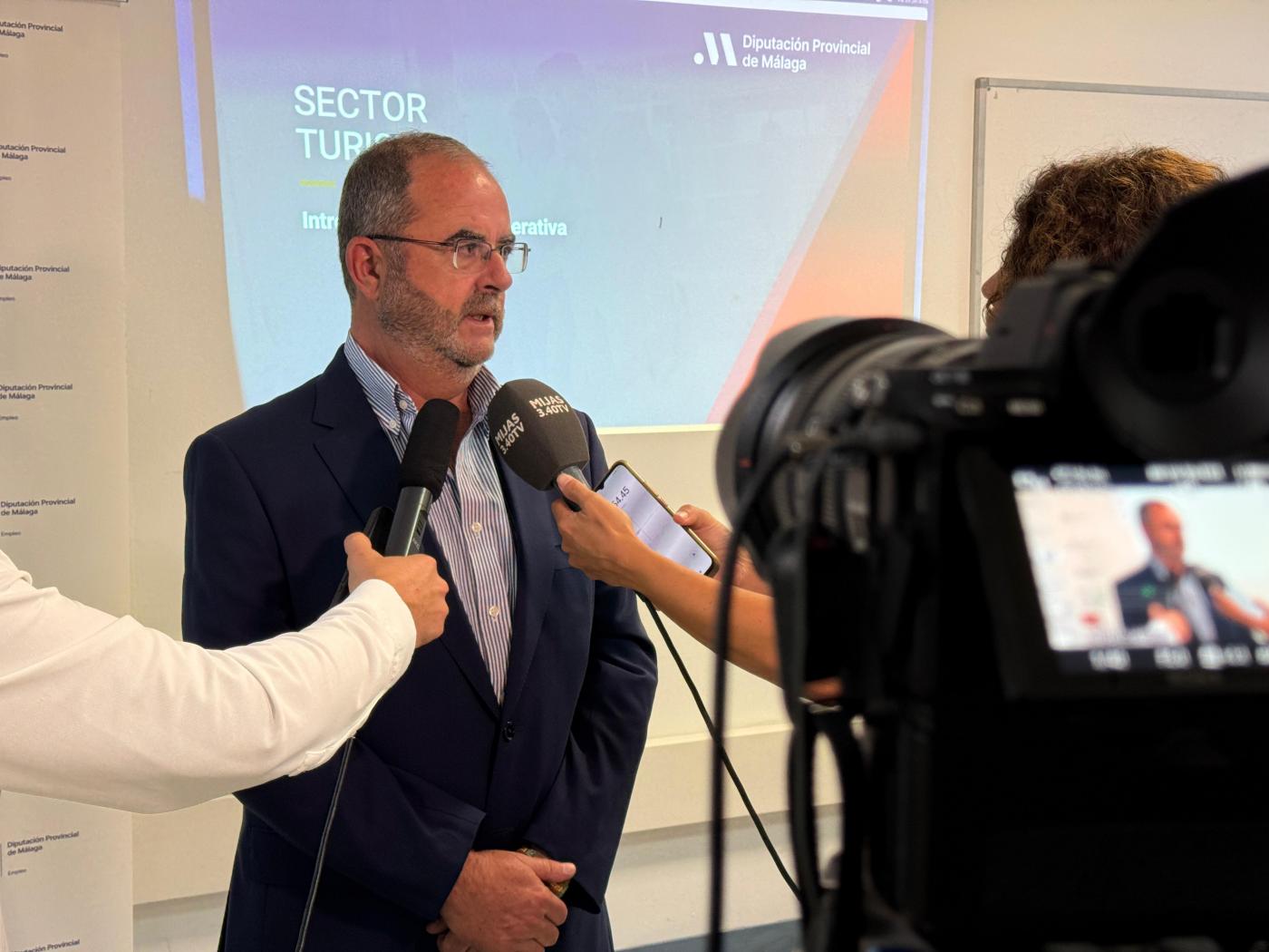El concejal Francisco Jerez durante el curso