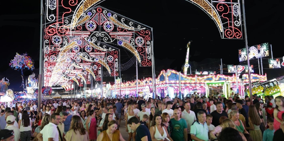 La Cala Fair is preparing for the children’s party and the election of the king and queen