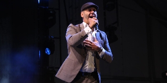 Cierre de la feria de La Cala con gran éxito del concierto de Paco Candela