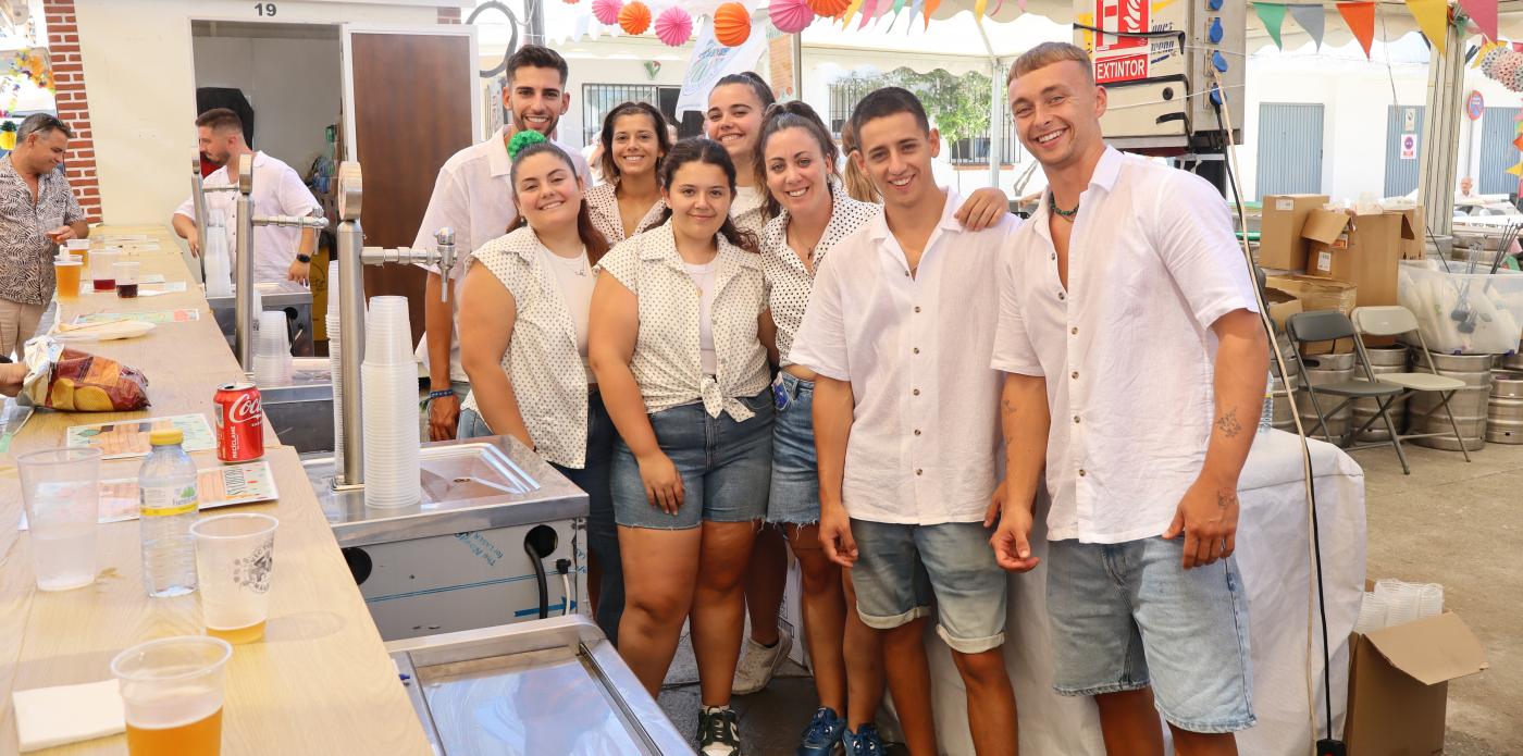 La Feria de La Cala también celebró ayer su última jornada de día. |
