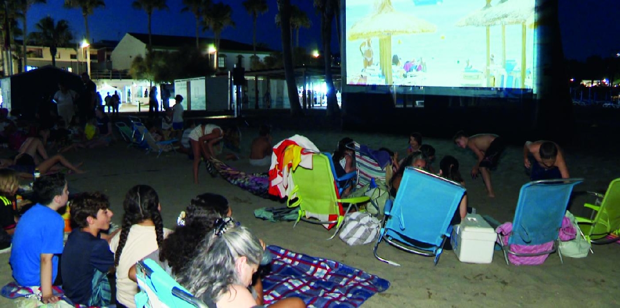 La playa del Torreón acoge este miércoles la cuarta sesión de Cine de Verano
