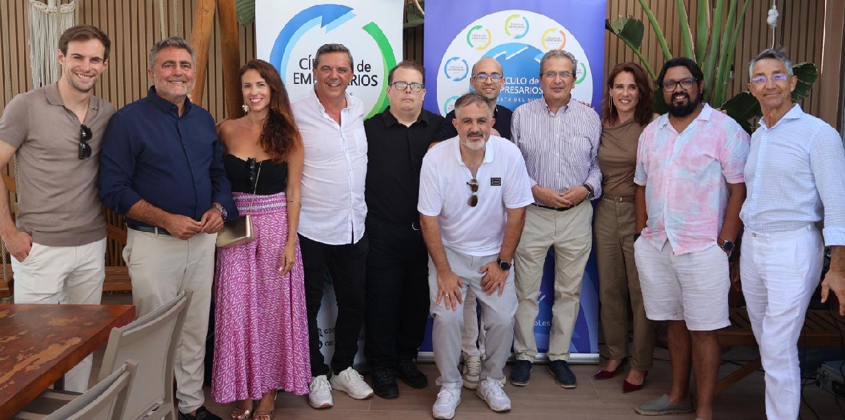 El Círculo de Empresarios de Mijas mantiene una reunión distendida con sus socios